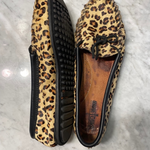 Minnie Tonka Cheetah Print Moccasins - Picture 5 of 5